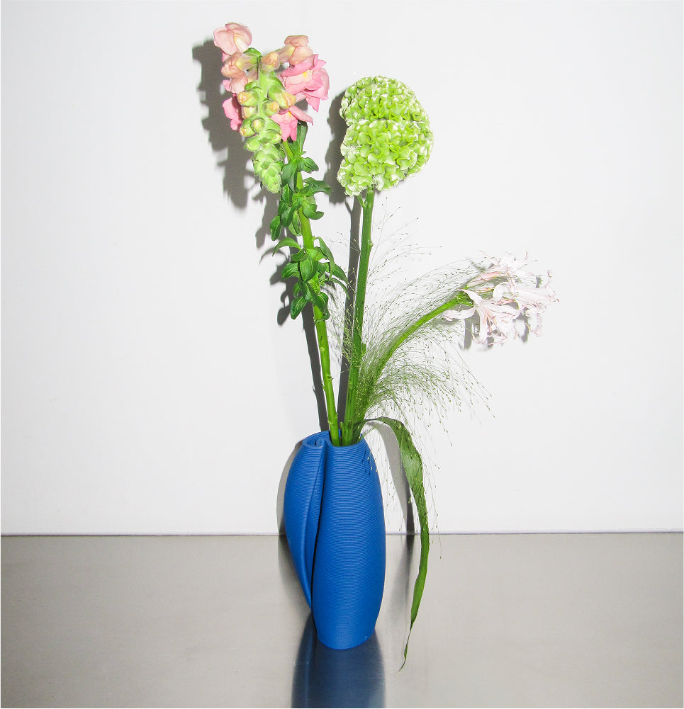 THE PLEAT VASE
