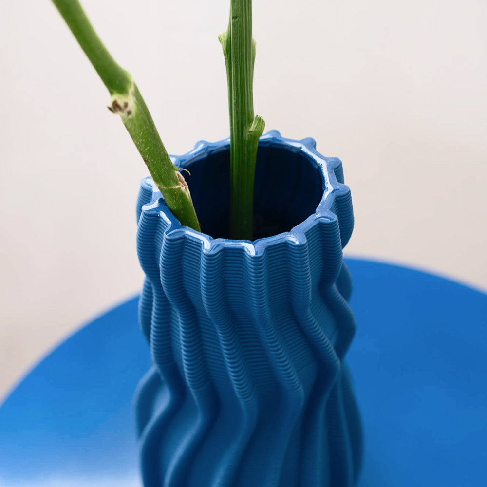 THE DRAPE VASE