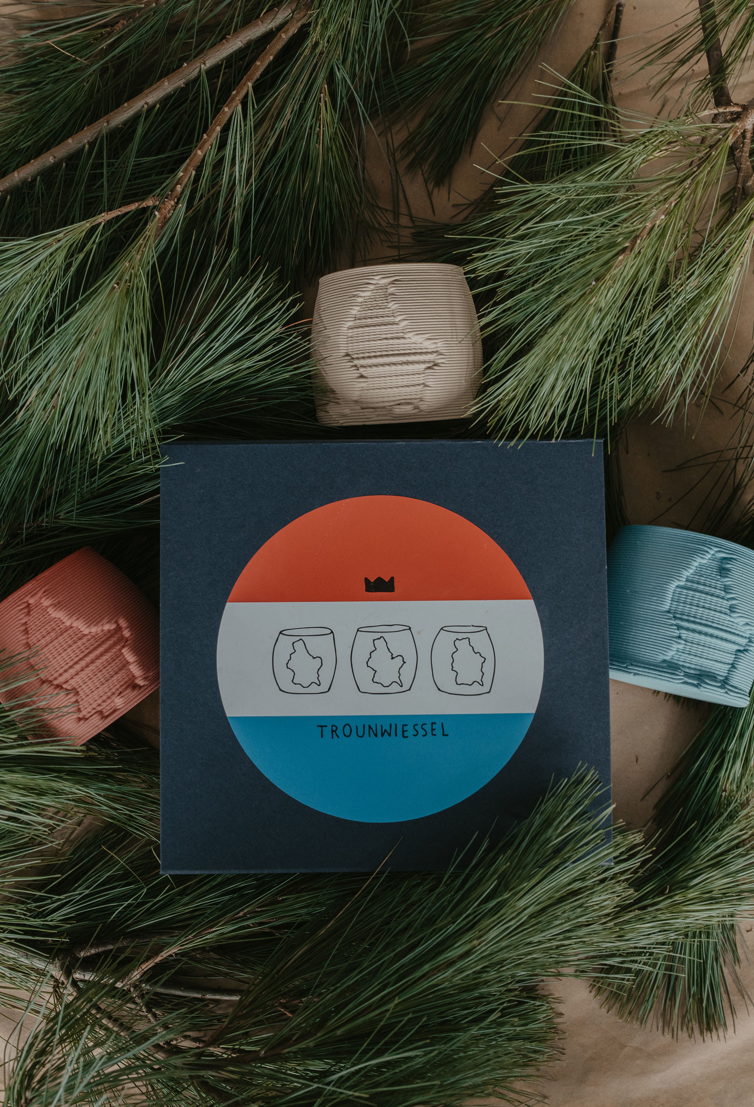 THE TROUNWIESSEL SET