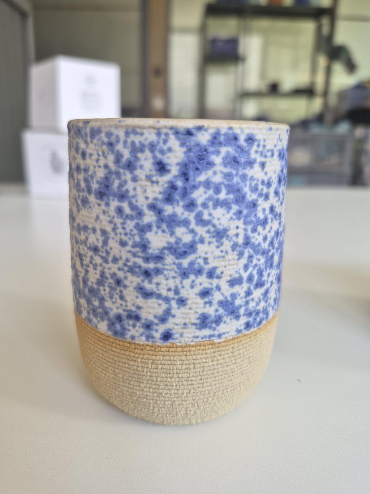 THE SUMMER FOAM MUG